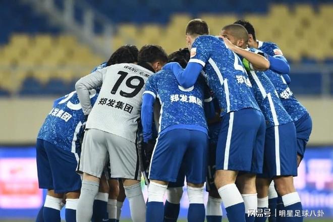 九游体育官网-太狠了！莱比锡关键时刻状态回暖上海久事迎中超关键赛，皇家马德里围绕德甲调整名单的简单介绍