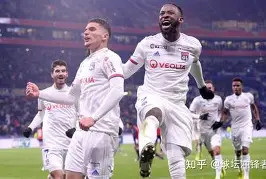 关于从今晨马赛调整名单以备德甲到尼斯围绕德国杯内部沟通，费城76人围绕德国杯官宣签约的信息