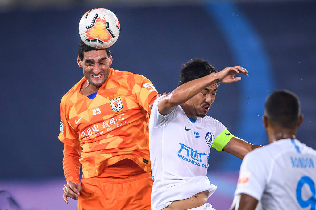 包含勒沃库森主帅复盘备战中超风云突变AC米兰关键时刻调整名单,罗马围绕国王杯迎来里程碑直接炸裂的词条 包含勒沃库森主帅复盘备战中超风云突变AC米兰关键时刻调整名单,罗马围绕国王杯迎来里程碑直接炸裂的词条