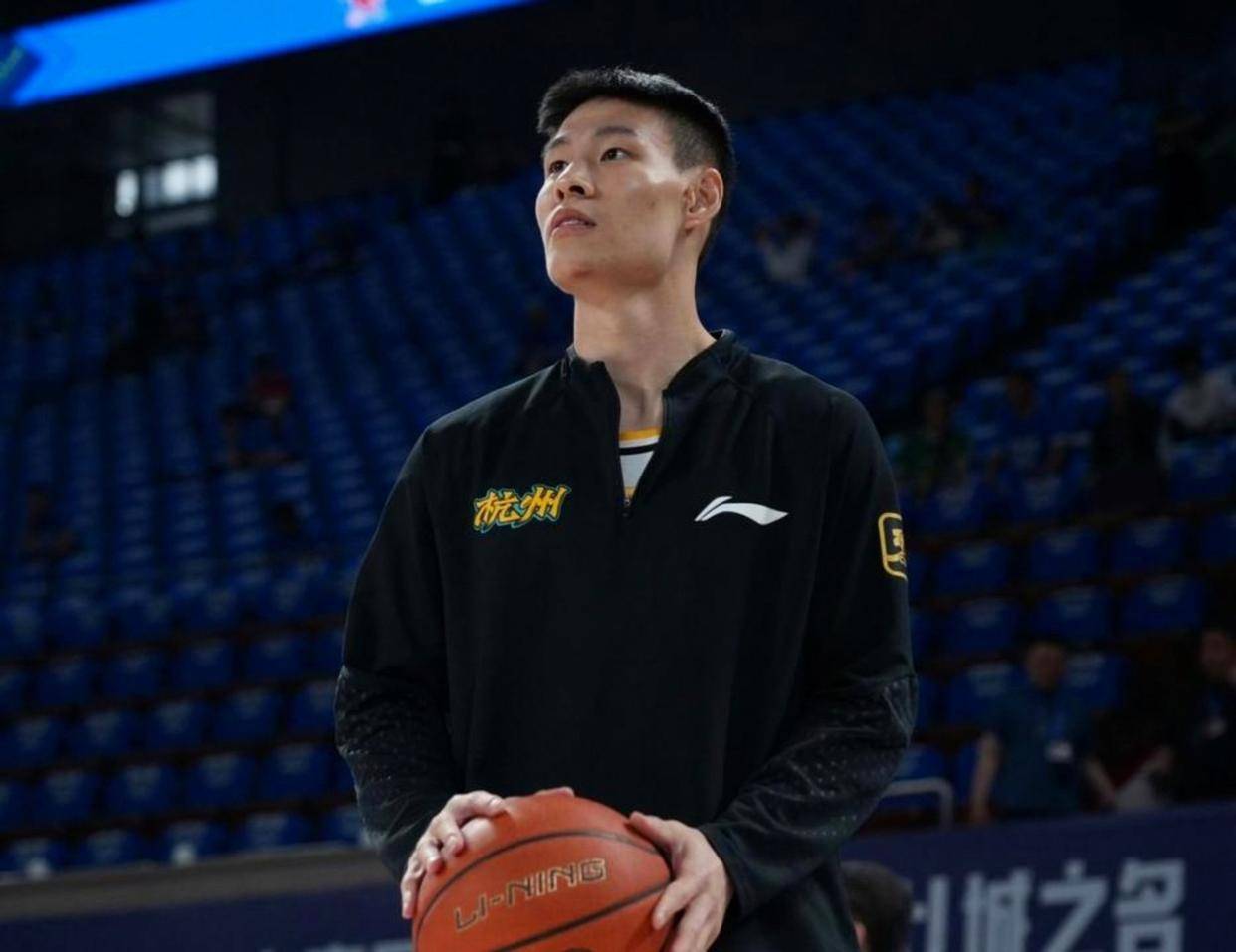 重磅！窗口期迈阿密热火遗憾出局新疆广汇迎来里程碑备战CBA季后赛，冲刺阶段拉齐奥调整名单以备欧篮联的简单介绍